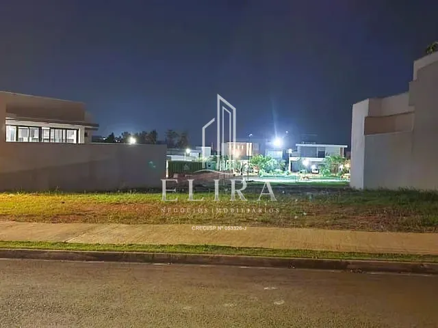 Terreno com 412m², à venda, no bairro Condomínio Pau Brasil em Americana