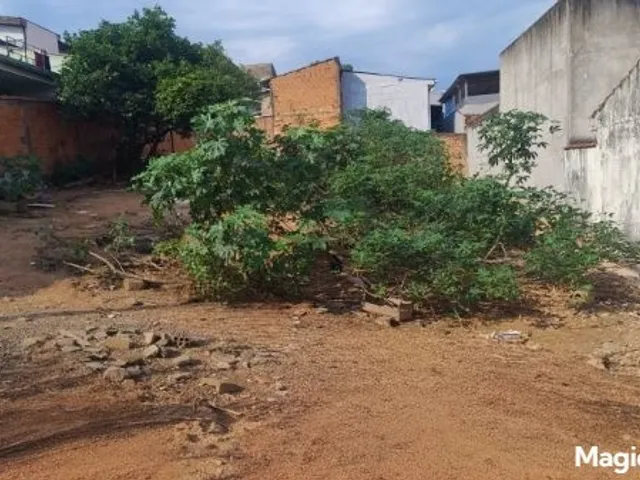 Terreno com 360m², à venda, no bairro Santa Cruz em Americana