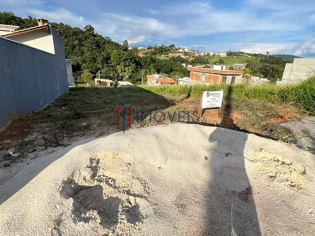 Terreno com 200m², à venda, no bairro Jardim Sao Marcos em Bom Jesus dos Perdões