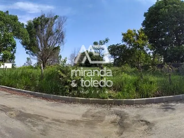 Terreno com 9600m², à venda, no bairro São José em Guarapari