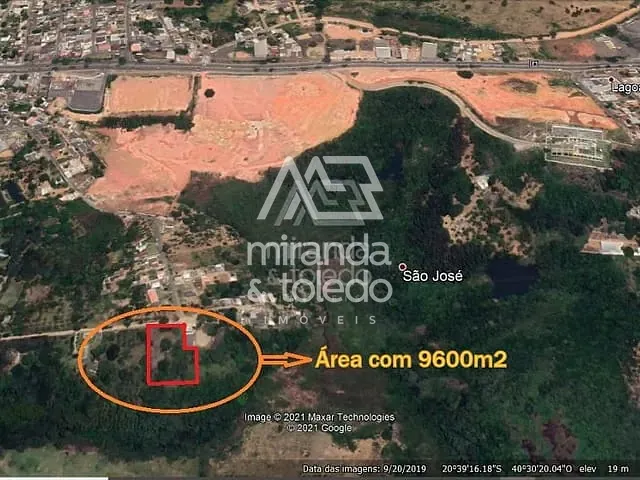 Terreno com 9600m², à venda, no bairro São José em Guarapari