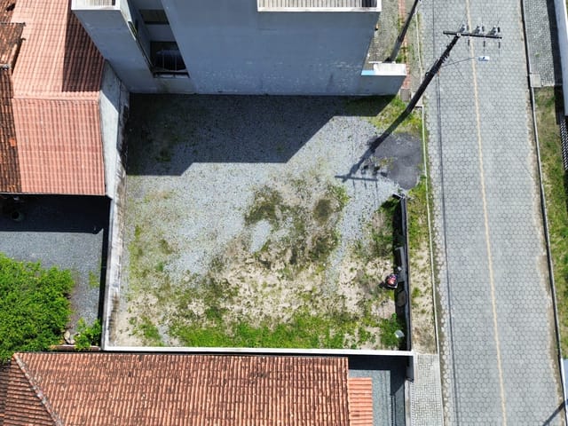 Foto do Terreno - Terreno Murado a 50m da Lagoa à venda, Bairro Costeira, Balneário Barra do Sul, SC | North Center