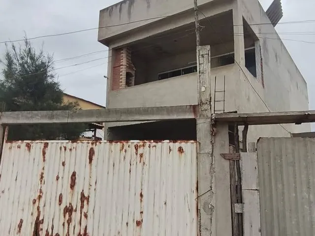 Terreno com 90m², à venda, no bairro Cidade Praiana em Rio das Ostras