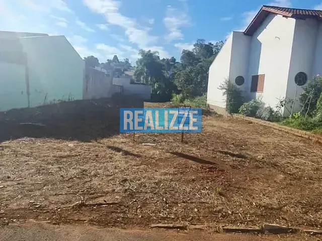 Terreno com 645m², à venda, no bairro Bosque em Marau