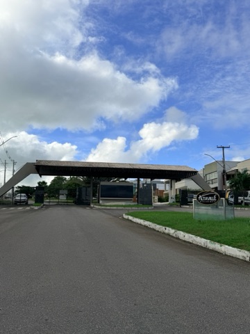 Terreno com 360m², à venda, no bairro Canafístula em Arapiraca