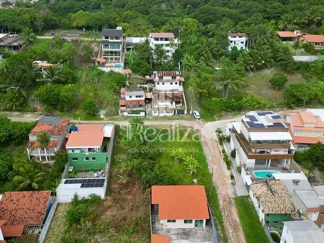 Terreno com 420m², à venda, no bairro Olivença em Ilhéus