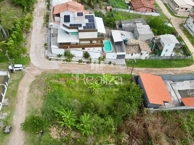 Terreno com 420m², à venda, no bairro Olivença em Ilhéus