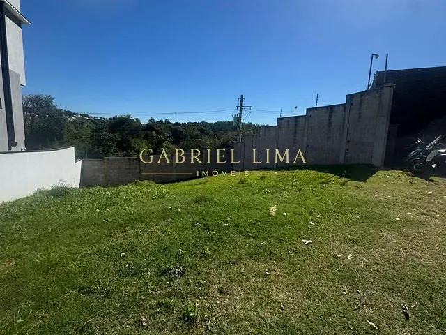 Terreno com 379m², à venda, no bairro Loteamento Brisas do Lago em Jundiaí