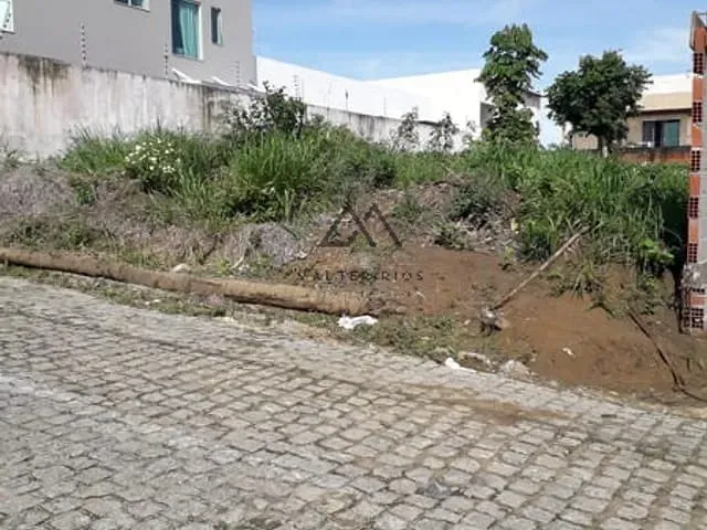 Terreno com 450m², à venda, no bairro Zona Sul em Ilhéus