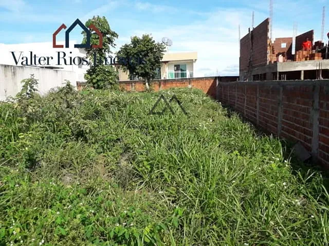 Terreno com 450m², à venda, no bairro Zona Sul em Ilhéus