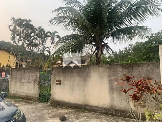 Terreno com 390m², à venda, no bairro Itaipu em Niterói