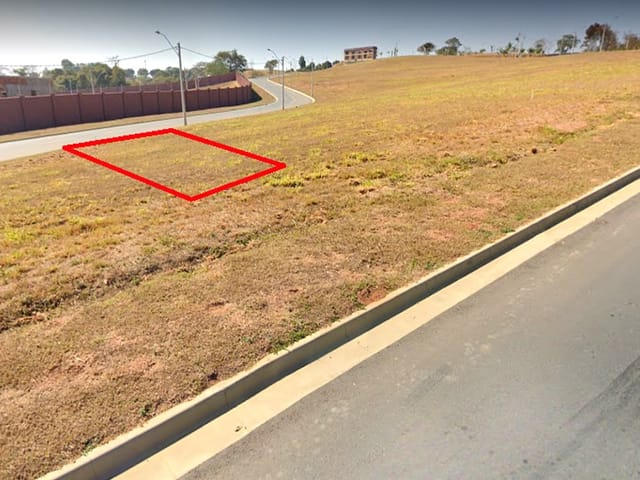 Terreno com 420m², à venda, no bairro Jardins Porto em Senador Canedo