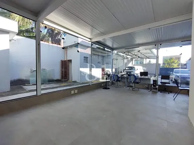 Terreno com 360m², à venda, no bairro Parque Jóquei Club em Campos dos Goytacazes