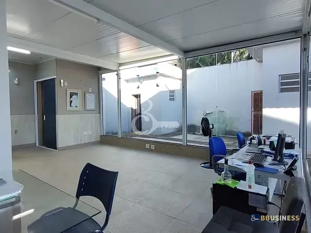 Terreno com 360m², à venda, no bairro Parque Jóquei Club em Campos dos Goytacazes