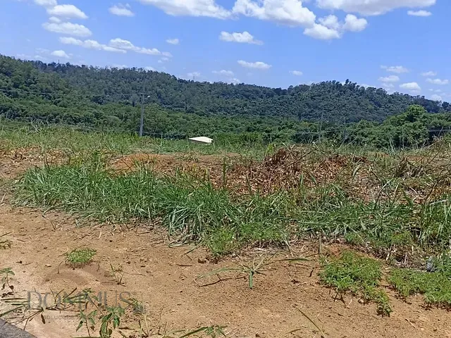 Terreno com 720m², à venda, no bairro Gran Royalle em Santana do Paraíso