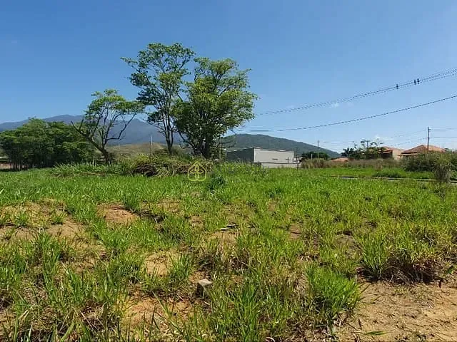 Terreno com 393m², à venda, no bairro Portal do Parque em Itatiaia