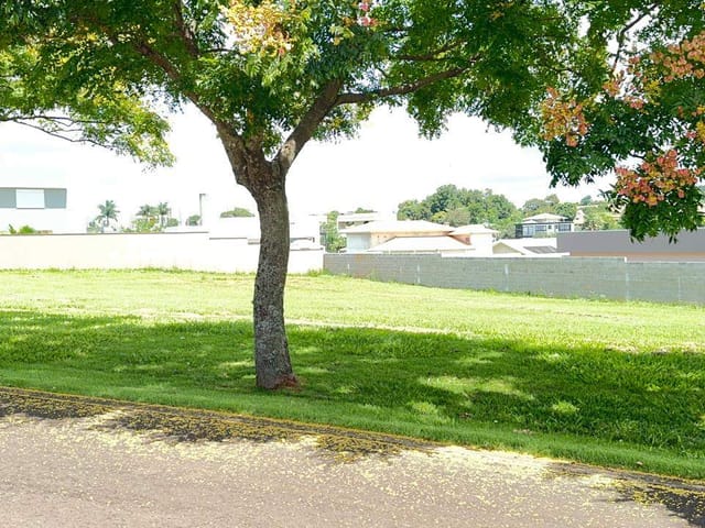 Terreno com 1615m², à venda, no bairro Loteamento Terras de Canaã em Cambé