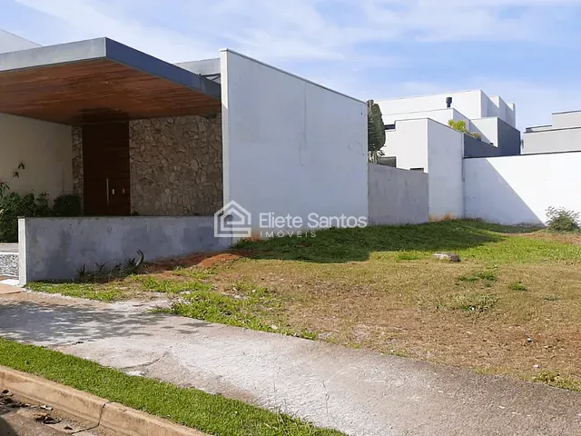 Terreno com 370m², à venda, no bairro Condomínio Pau Brasil em Americana