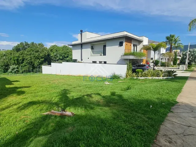 Terreno com 655m², à venda, no bairro Loteamento Reserva da Serra em Jundiaí