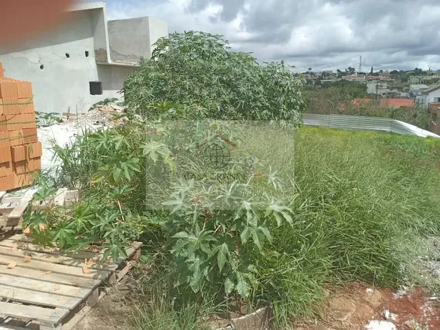 Terreno com 450m², à venda, no bairro Jardim ValeVerde em Rolândia