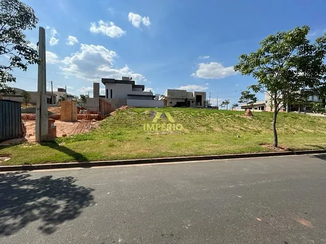 Terreno com 340m², à venda, no bairro Reserva Central Parque em Salto