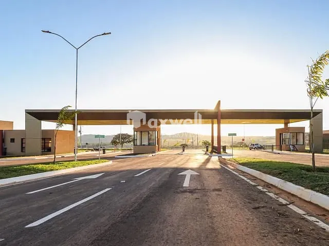 Terreno com 1780m², à venda, no bairro Bela vista de Goiás em Bela Vista de Goiás