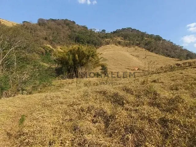 Terreno com 5000m², à venda, no bairro Anhumas em Itajubá