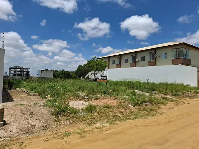 Terreno com 360m², à venda, no bairro Candeias em Vitória da Conquista