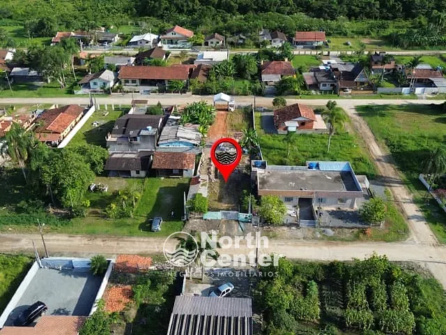 Terreno com 300m², à venda, no bairro Costeira em Balneário Barra do Sul