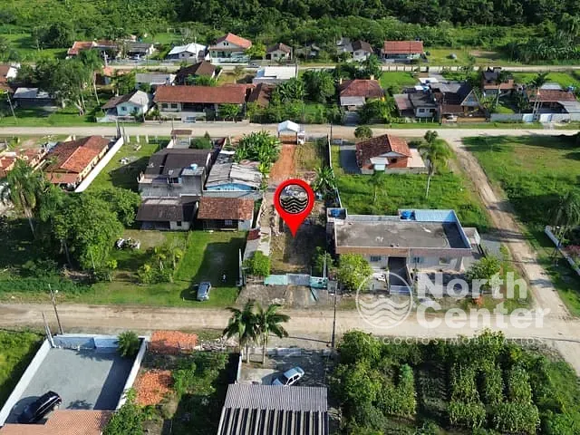 Terreno com 300m², à venda, no bairro Costeira em Balneário Barra do Sul