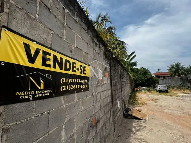 Terreno com 1985m², à venda, no bairro São José do Imbassaí em Maricá