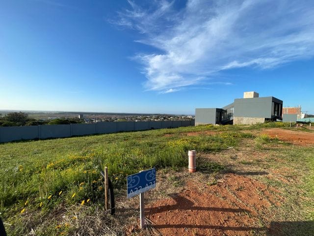 Terreno com 250m², à venda, no bairro Coronel Nassuca em Guaíba