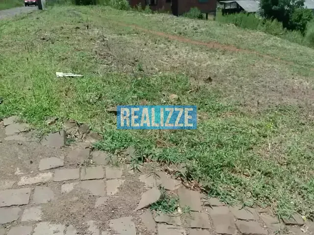 Terreno com 300m², à venda, no bairro Loteamento Scortegagna em Marau