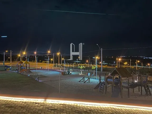 Terreno com 260m², à venda, no bairro Recanto dos Sonhos em Senador Canedo