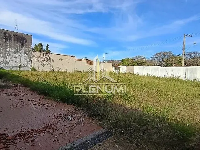 Terreno com 984m², à venda, no bairro Jardim São Paulo em Rio Claro