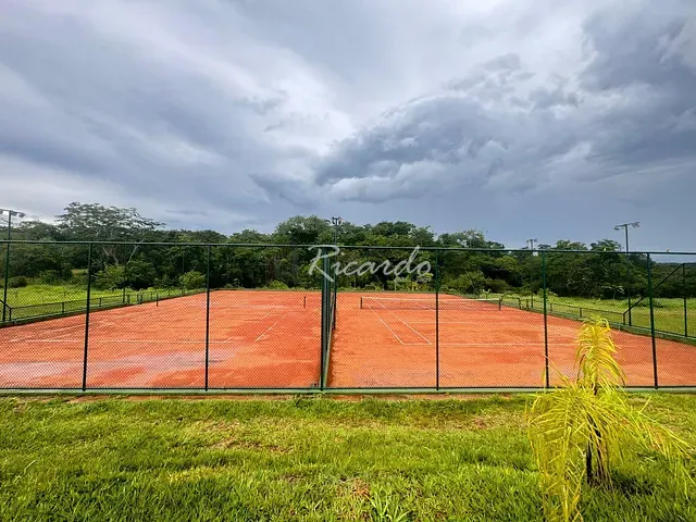Terreno com 1033m², à venda, no bairro Villa Toscana Condomínio Horizontal em Senador Canedo