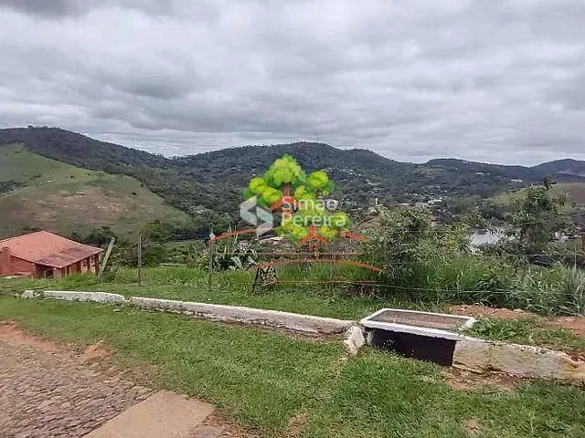 Terreno com 2040m², à venda, no bairro Balança em Simão Pereira