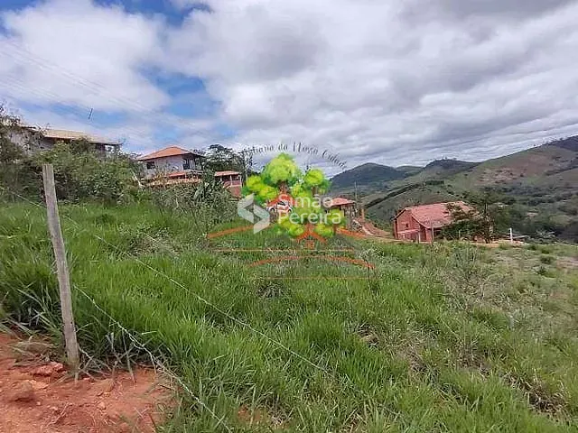Terreno com 2040m², à venda, no bairro Balança em Simão Pereira