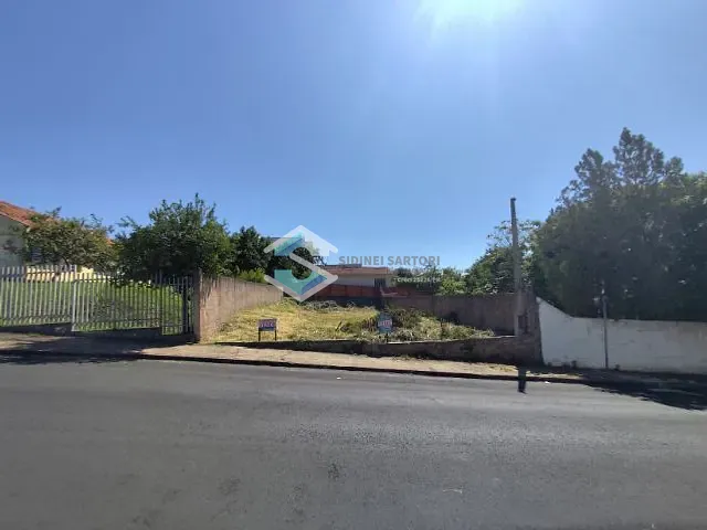 Terreno com 364m², à venda, no bairro Centro  em Jacarezinho