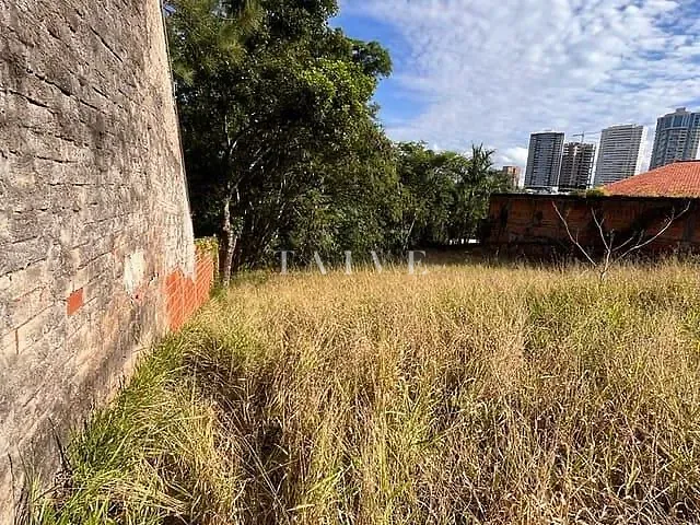 Terreno com 2531m², à venda, no bairro Bela Suiça em Londrina