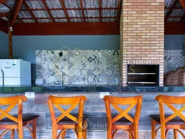 Terreno com 382m², à venda, no bairro Flor D'Aldeia em Holambra