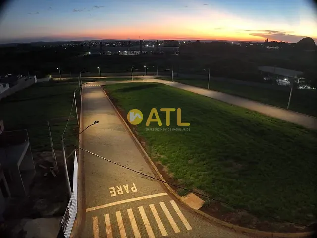 Terreno com 210m², à venda, no bairro Jardim Matilde em Ourinhos