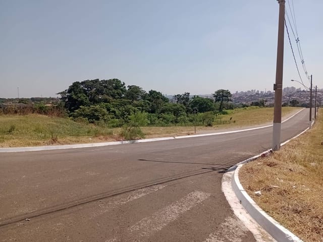 Terreno com 258m², à venda, no bairro Novo Horizonte em Piracicaba