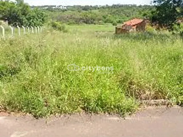 Terreno com 300m², à venda, no bairro Pinheiros em Araçatuba