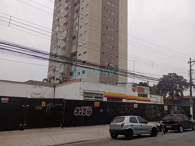 Terreno com 800m², à venda, no bairro Lapa em São Paulo