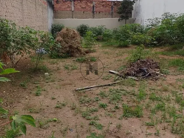 Terreno com 250m², à venda, no bairro Jardim Bela Vista em Guaratinguetá