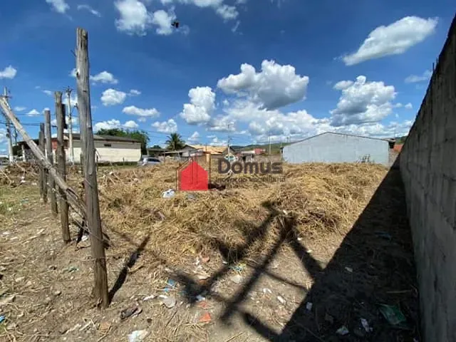 Terreno com 289m², à venda, no bairro Jardim Regina em Pindamonhangaba
