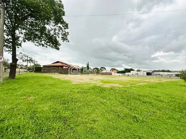 Terreno com 1289m², à venda, no bairro Parque dos Pinheiros em Nova Odessa