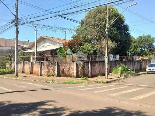 Terreno com 400m², à venda, no bairro Vila Oliveira em Rolândia