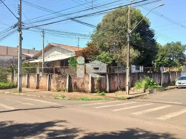 Terreno com 400m², à venda, no bairro Vila Oliveira em Rolândia